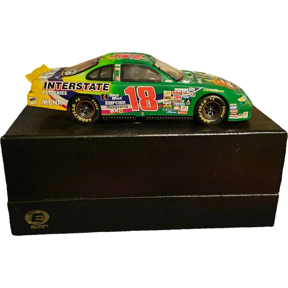 99 Bobby Labonte 18 NASCAR Racers Interstate Batteries Elite 1:24 Diecast Nascar